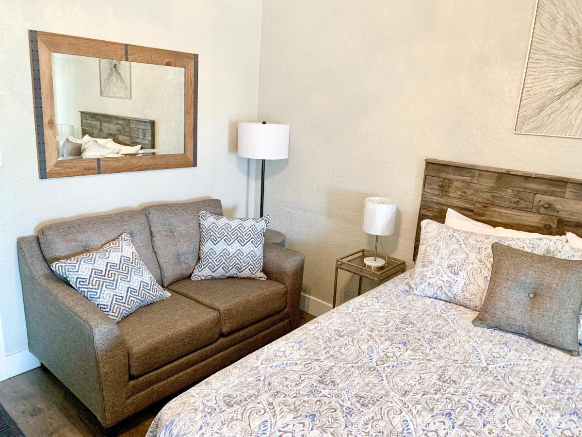 Budget Friendly Condo Within Walking Distance To The Beach! Gulf Shores Exterior foto